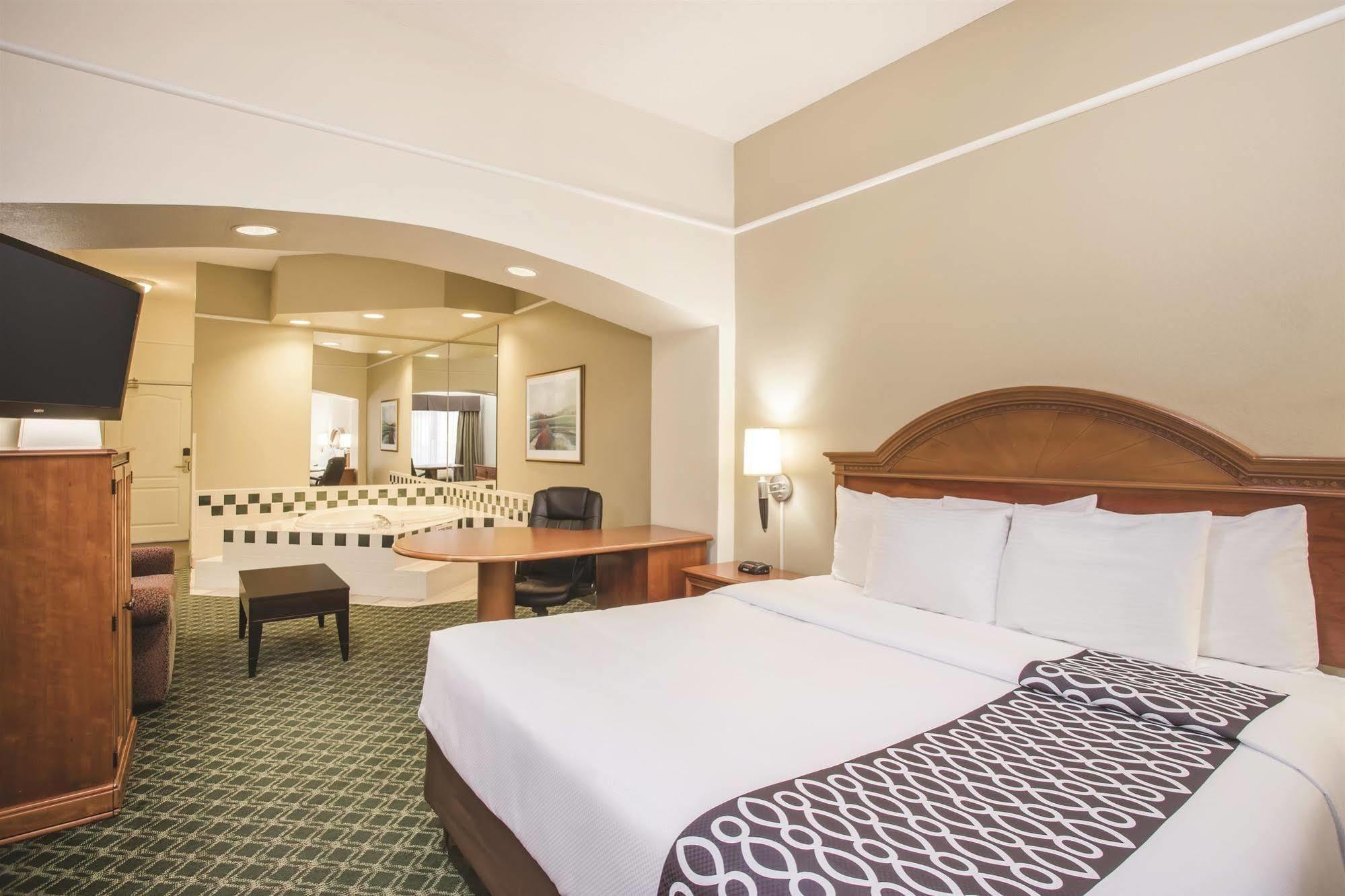 La Quinta By Wyndham Atlanta Stockbridge Hotel Buitenkant foto